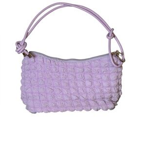 NWOT ZENANA CLOUD PUFFY PLEATED
CROSSBODY SHOULDER BAG.